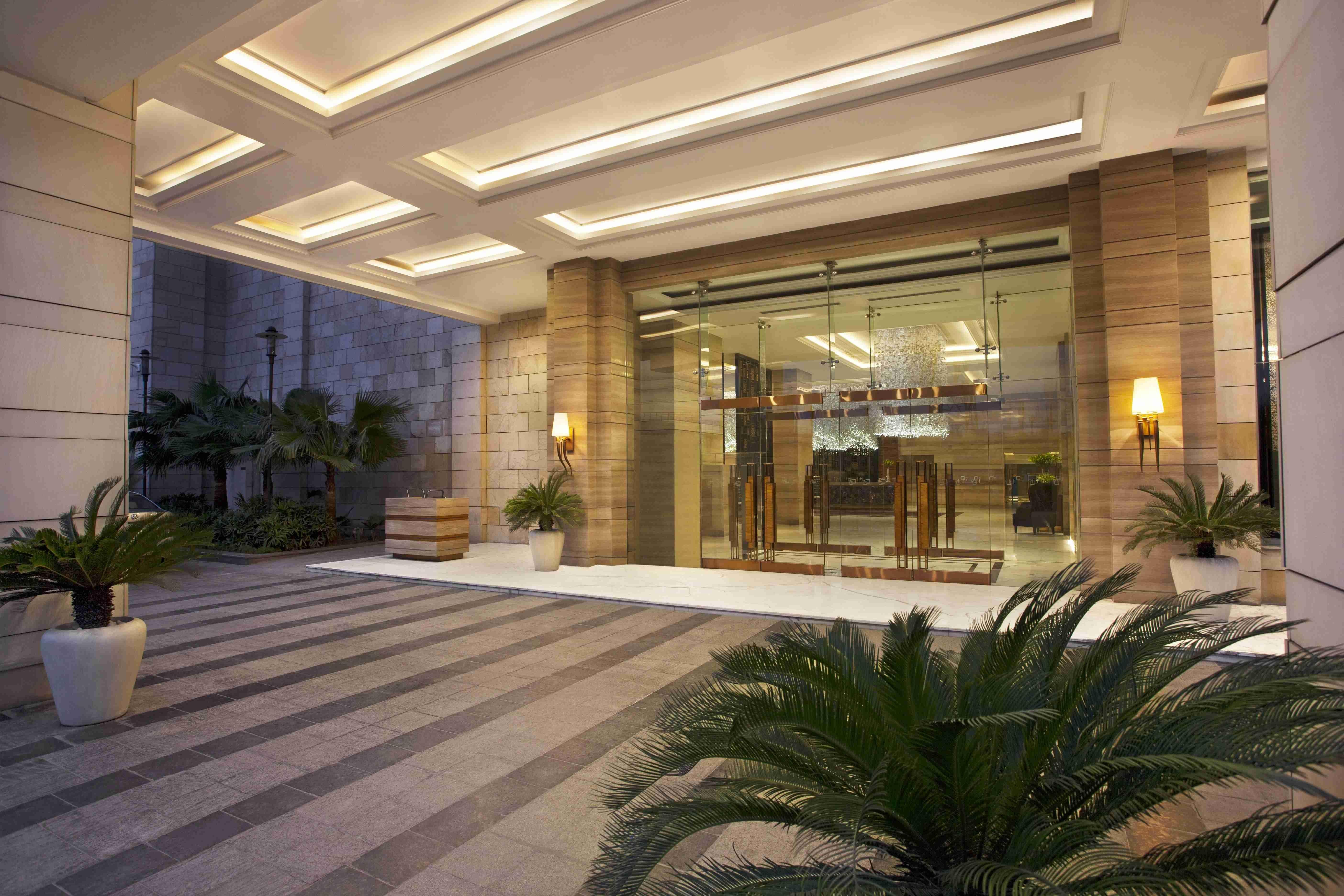 Crowne Plaza New Delhi Mayur Vihar Noida, An Ihg Hotel Exterior foto